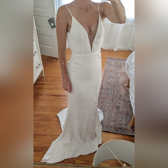 Made With Love Custom Wedding Dress - Picture 9 of 10